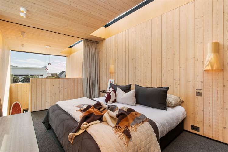 8 Menzies Street Sumner_12