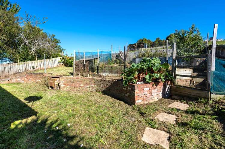 13 Delphic Street Sawyers Bay_24