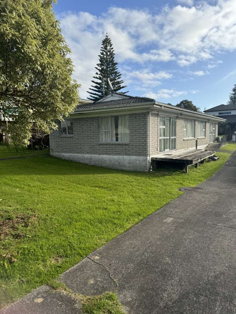 12 Dawnhaven Drive Te Atatu Peninsula_0