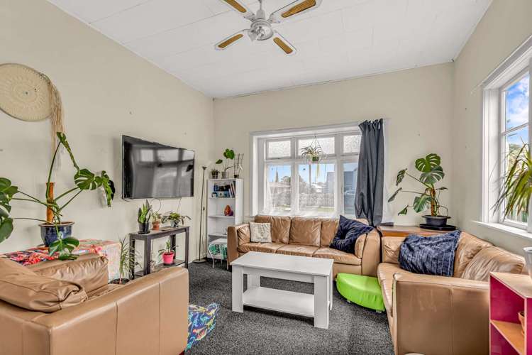 23 Tyndall Street_4
