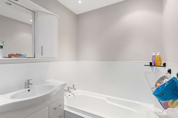 2 Tracy Place Redwood_9