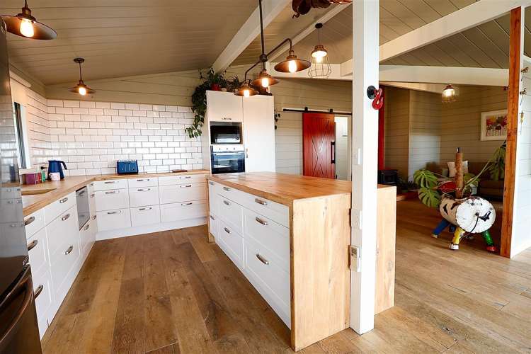 81 Mcgregor Road Clevedon_10