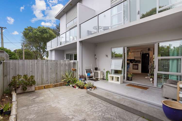 2/502 Hereford Street Linwood_8