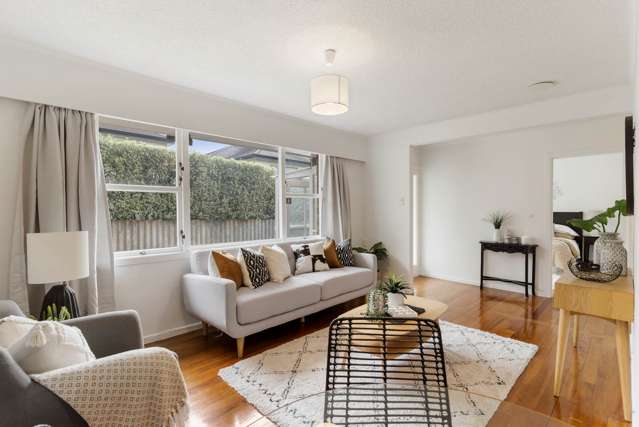 2/4 Shackleton Road Mount Eden_2