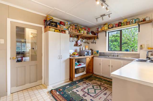 19 Poriwira Drive Kuratau_4