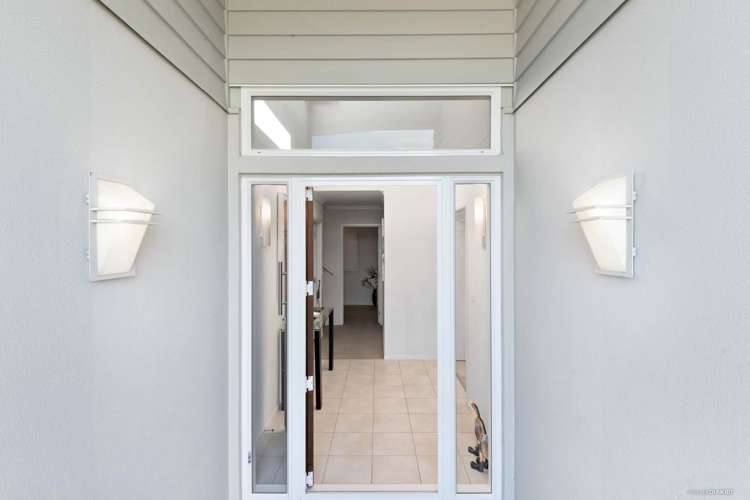 15 Willowgrange Place Pukekohe_1