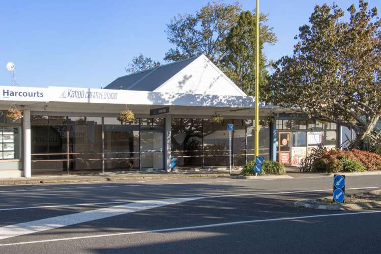 40-42 Main Road Katikati_3