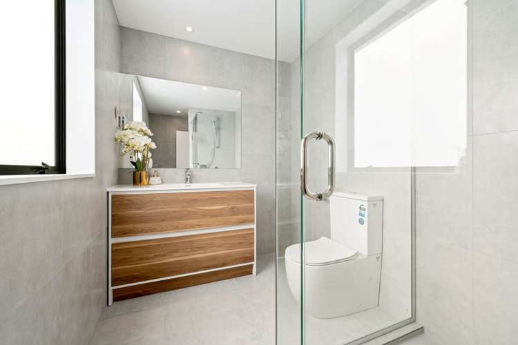 8 Bela Vista Boulevard Swanson_13