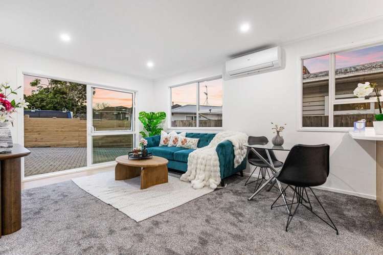  B/40 Tiroroa Avenue Te Atatū South_2