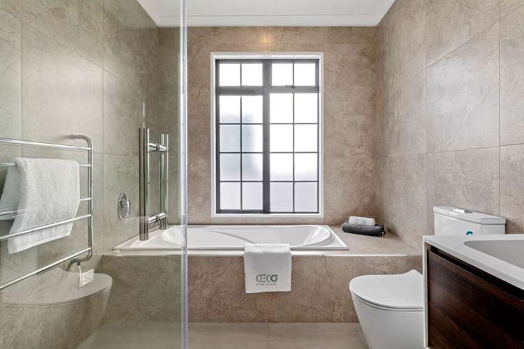 10a John Brian Drive Redvale_39