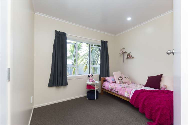 1/48 Rollerson Street Papakura_12
