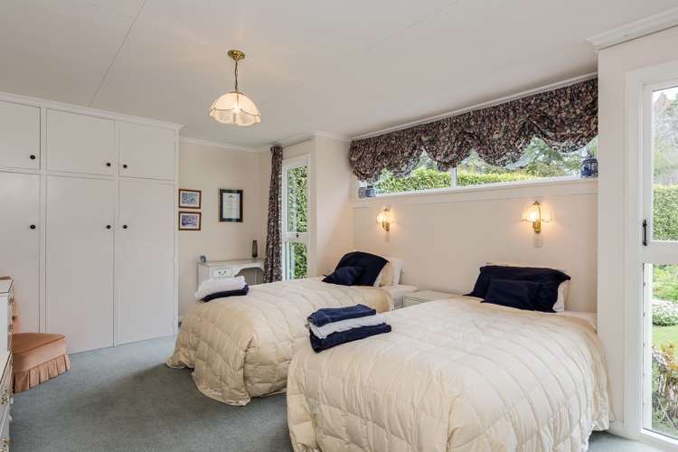 5 Three Mile Hill Road Halfway Bush_16