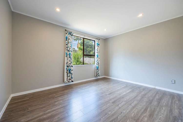 25 Rehia Road Massey_10