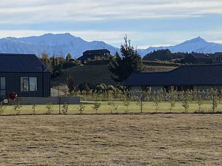 1 Outlet Road Wanaka_8