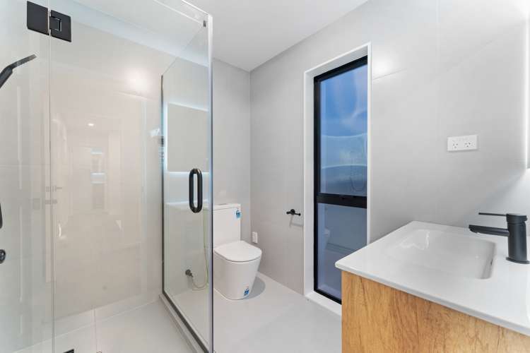 2 Papai Lane Massey_11