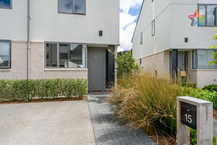 15 Te Ara O Te Amo Hohipene Petone_16