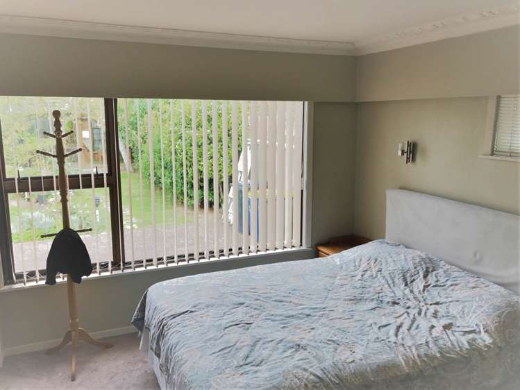 9 Lyndhurst Road Te Atatu South_13