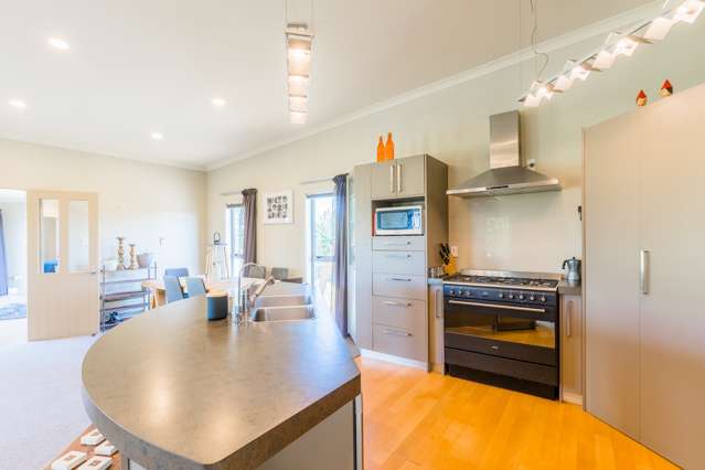 29 Pharazyn Avenue Waikanae Beach_3