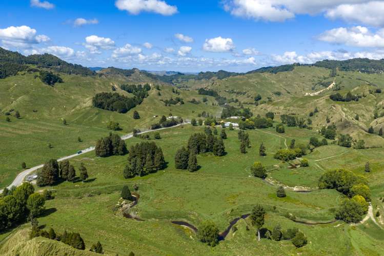 1221 Waitewhena Road Taumarunui_12