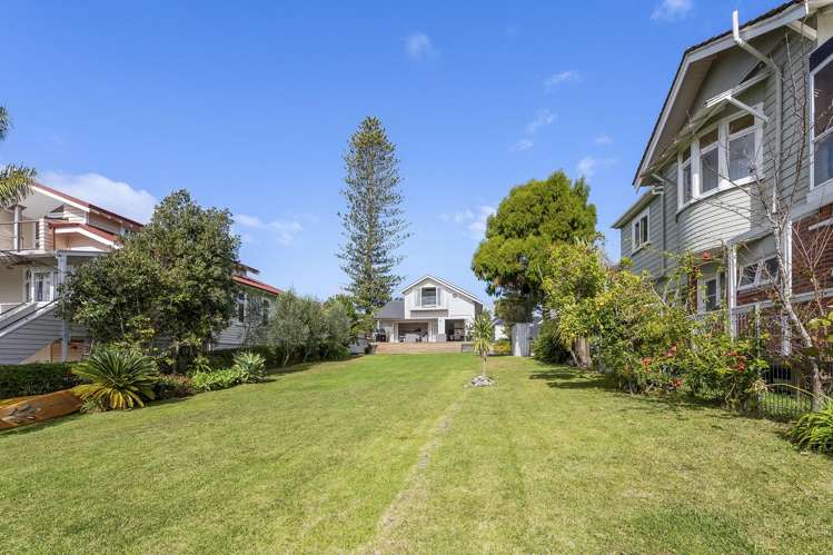 83 and 83a West End Road Westmere_5