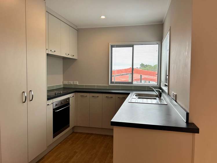 14/336B East Coast Road Mairangi Bay_6