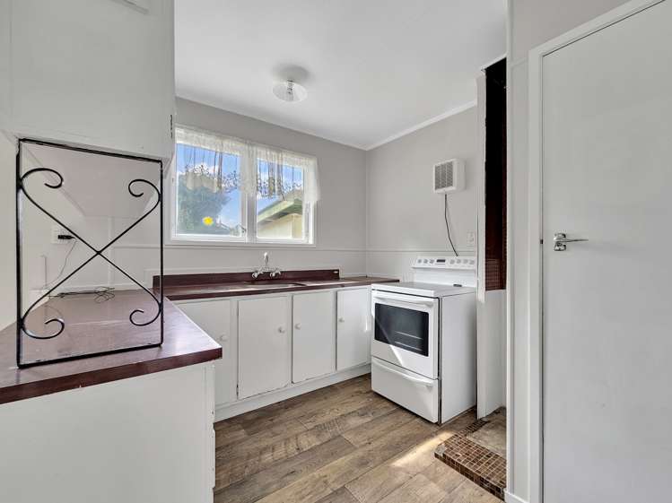 85 Alison Street Mangakakahi_5