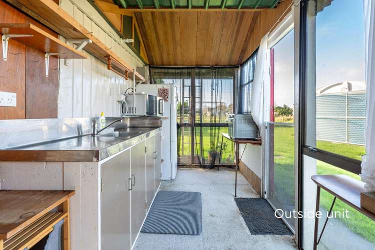 3 Banks Street Tolaga Bay_22