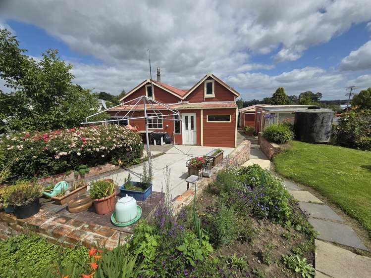 96 Eddystone Street Kaitangata_10