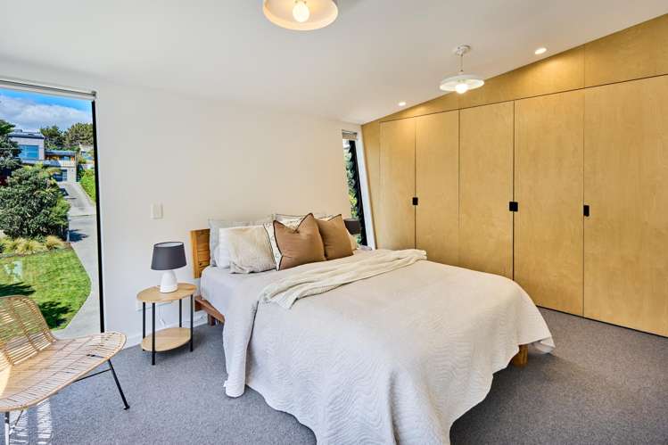 102 The Esplanade Raumati South_16
