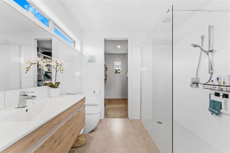 29 Schooner Avenue Snells Beach_9