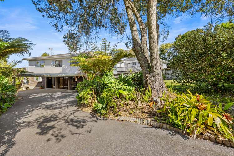 42 Shetland Street Glen Eden_14