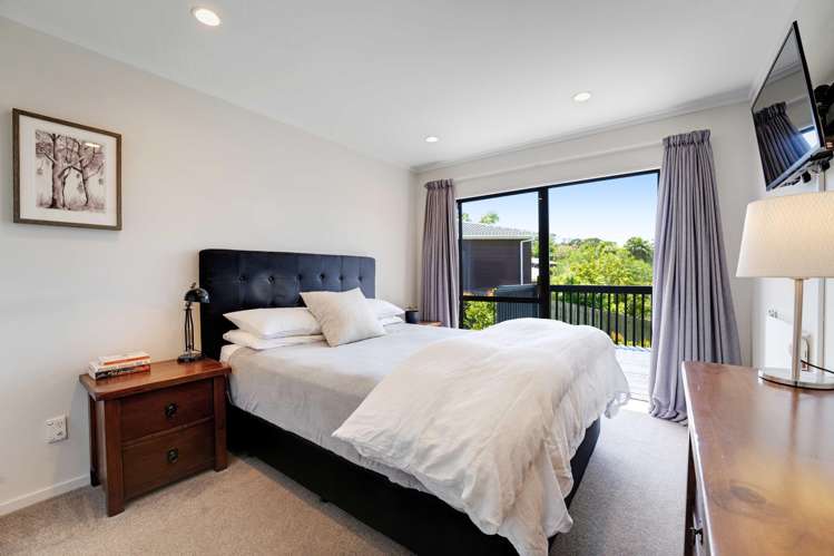 2/16 Heathglen Place Bayview_9