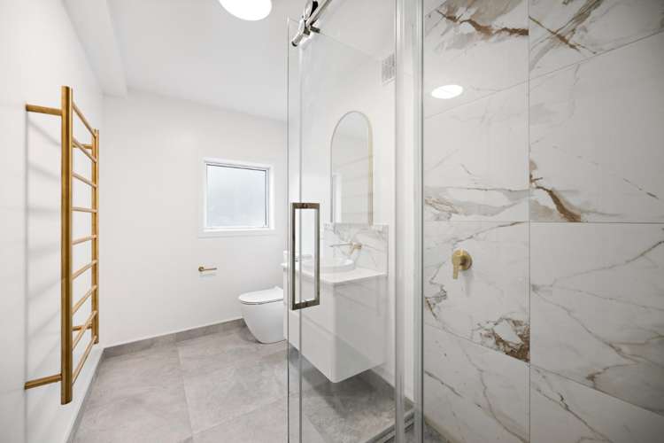 2/42B Hillcrest Road 1076_10