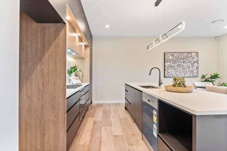 4 Wheki Place Swanson_23