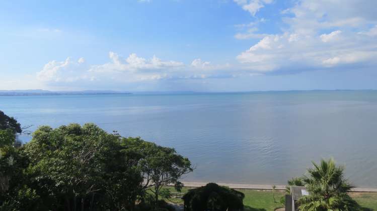 4 Crispe Road Clarks Beach_2