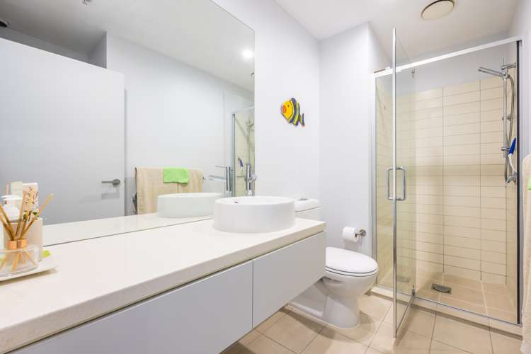 719/6 Dockside Lane Auckland Central_12