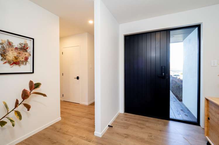 9 Redhaven Rise Netherby_6