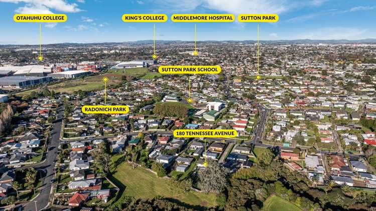 180 Tennessee Avenue Mangere East_19