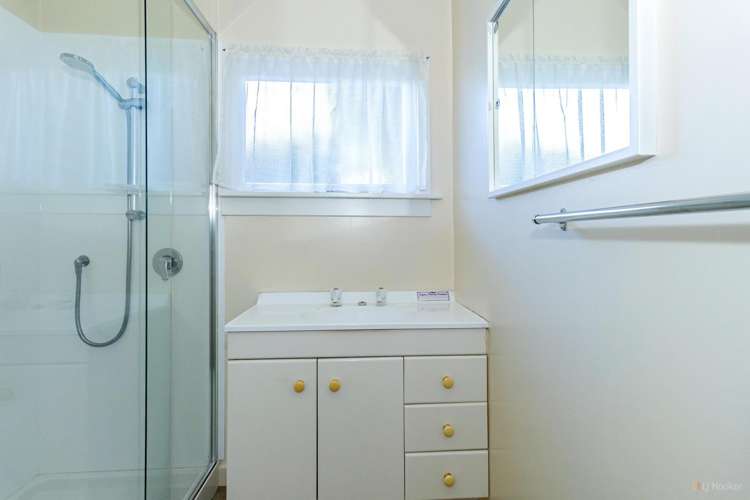 7 Betten Street Waimate_16