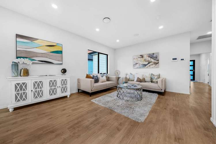 23 Emerald Avenue_5