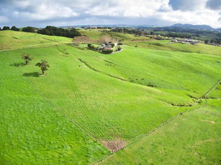 77 Vista Lane Kaiwaka_16