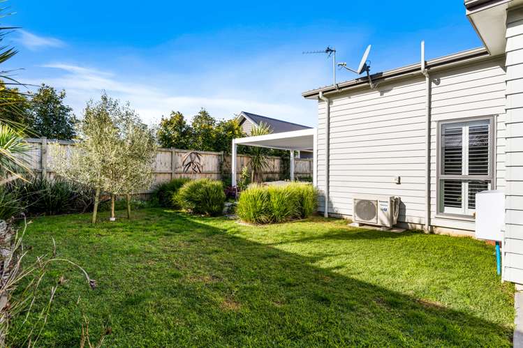 15a Marine Garden Crescent Beachlands_17