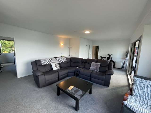 B/17 Kio Road 1277_2