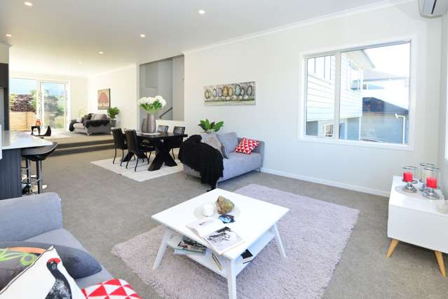 8 Parkview Drive Gulf Harbour_2