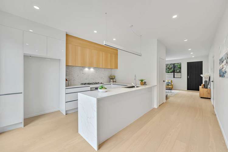 6b Mark Edward Drive Half Moon Bay_5