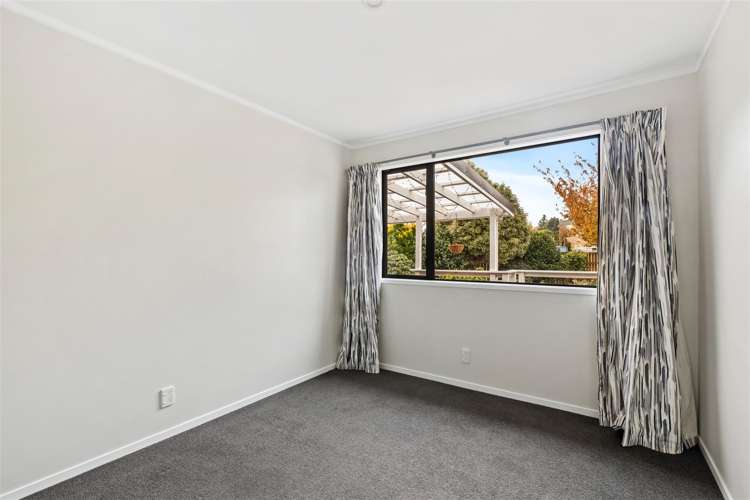 12 Achray Street Waiau_14