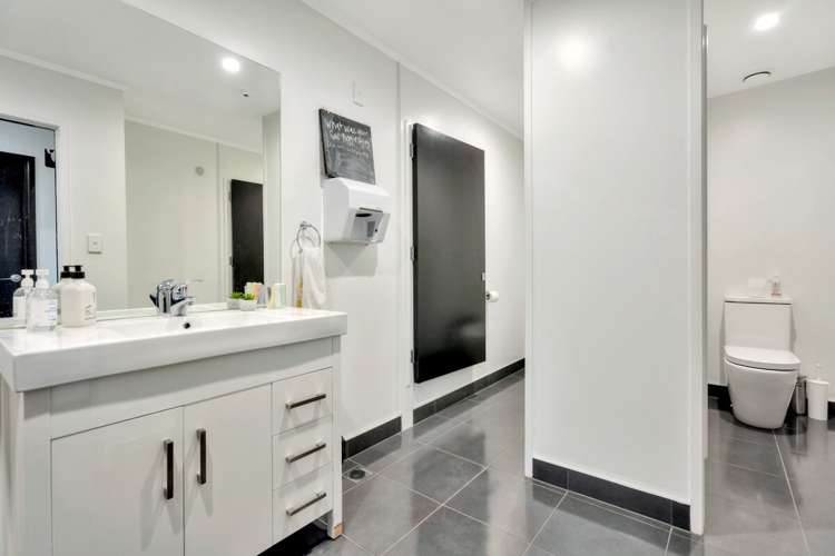 17-19 Constellation Drive Rosedale_17