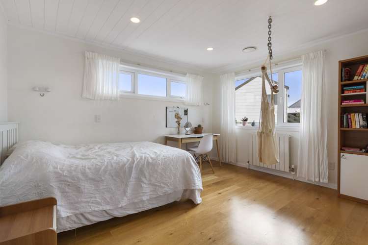 22 Gwenand Place Botany Downs_23