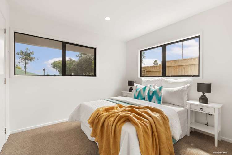 6 Goldfinch Rise Unsworth Heights_6