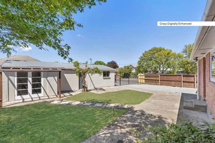 26 Charlcott Street Burnside_24